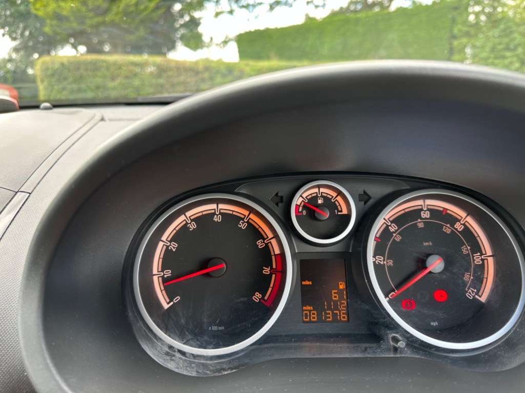 VAUXHALL CORSA