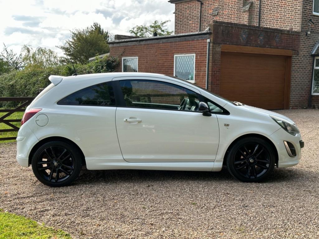 VAUXHALL CORSA