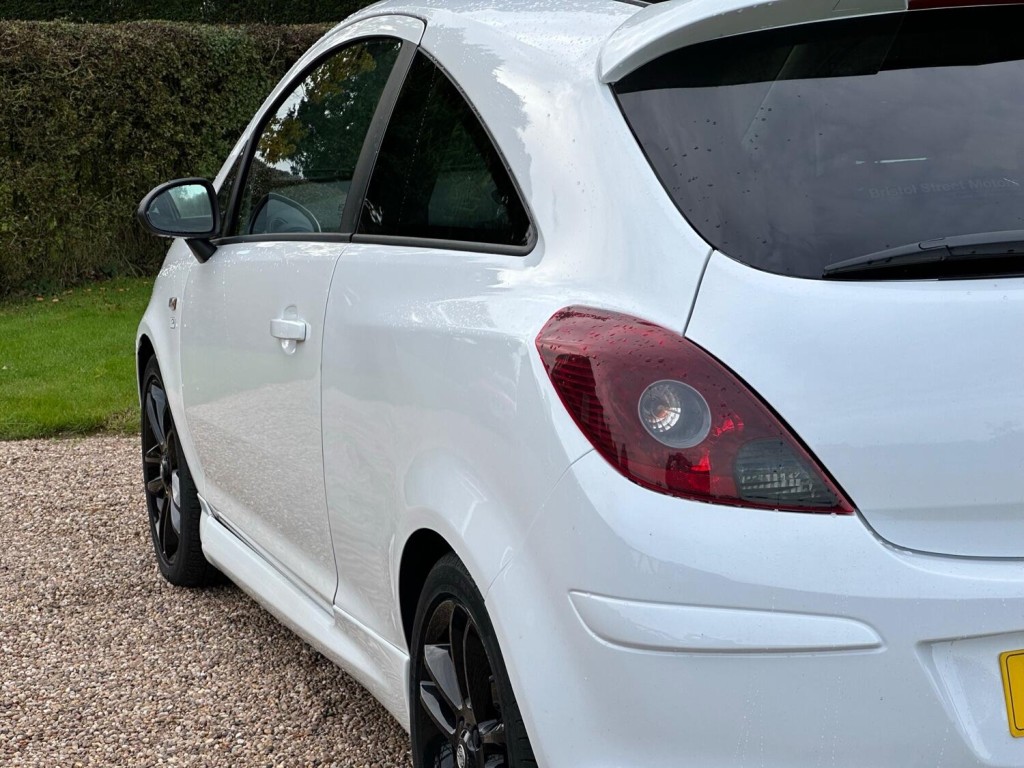 VAUXHALL CORSA