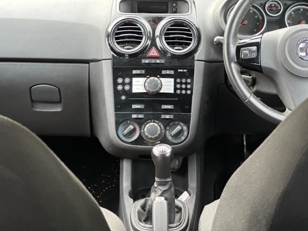 VAUXHALL CORSA