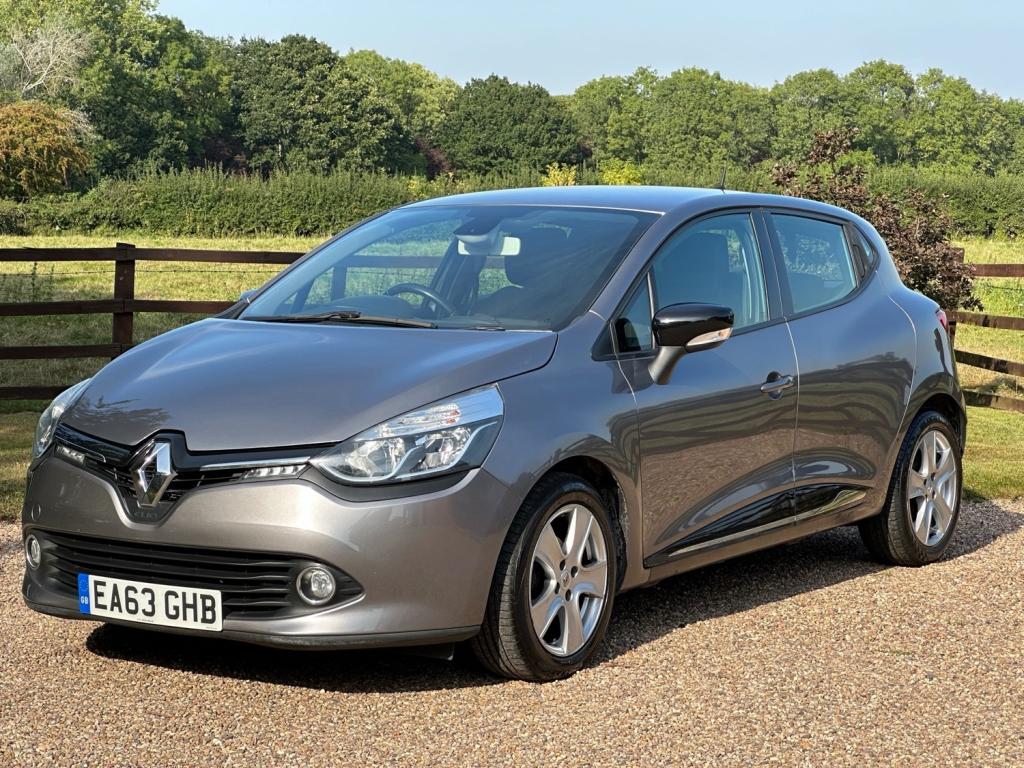 RENAULT CLIO