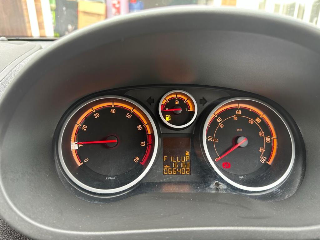 VAUXHALL CORSA