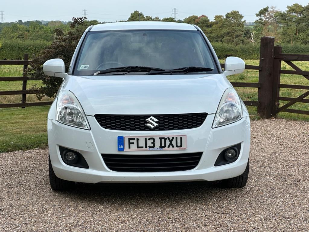 SUZUKI SWIFT