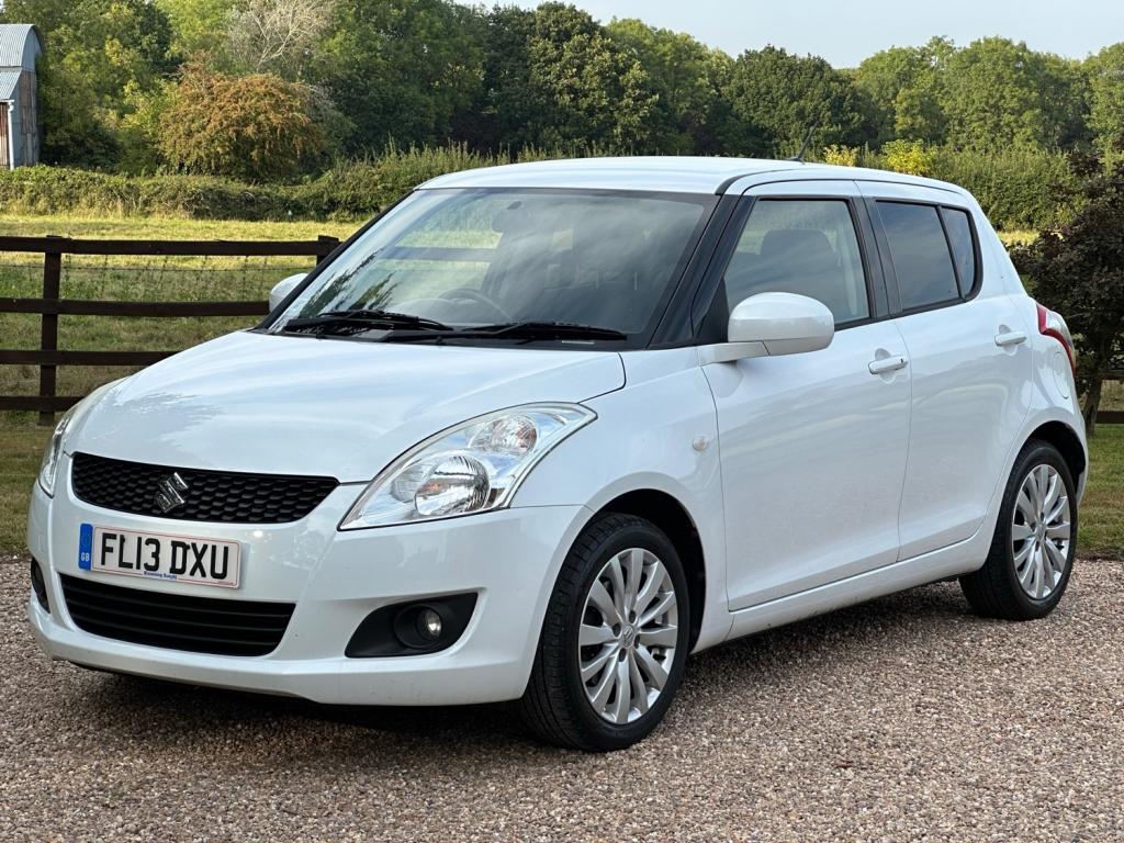 SUZUKI SWIFT