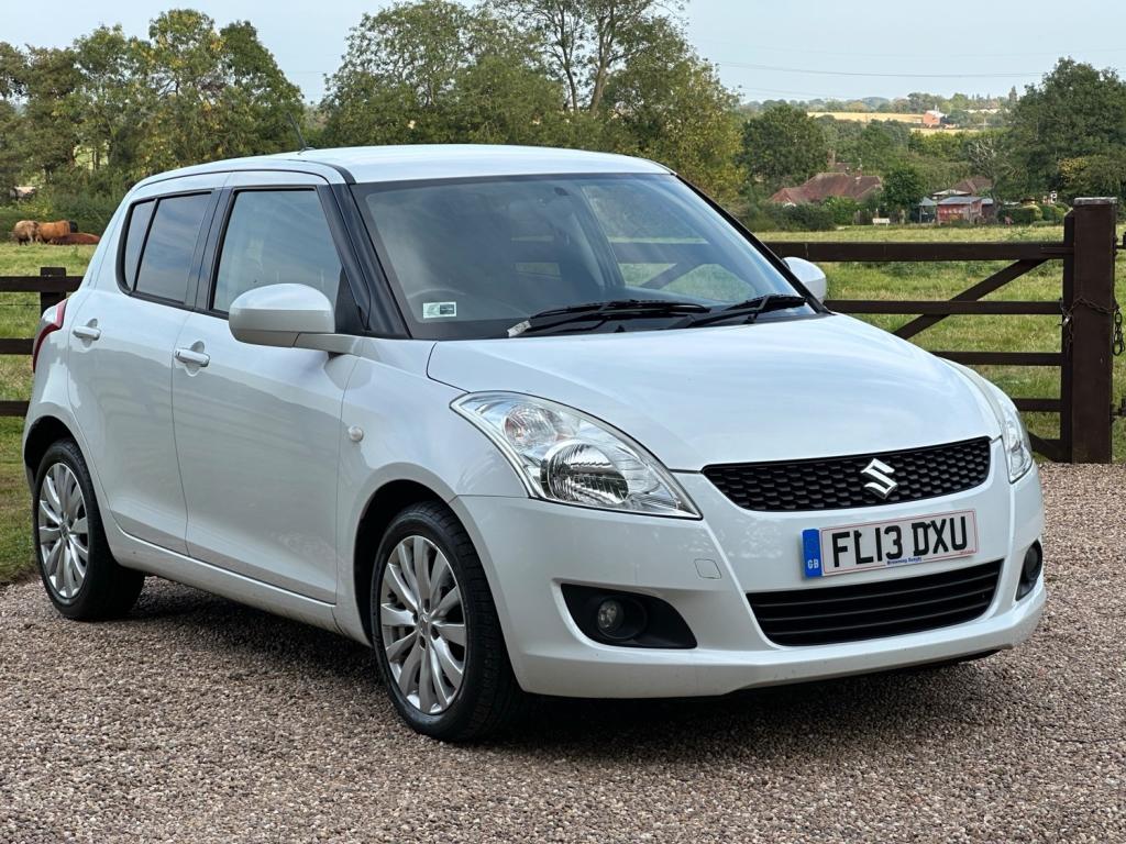 SUZUKI SWIFT