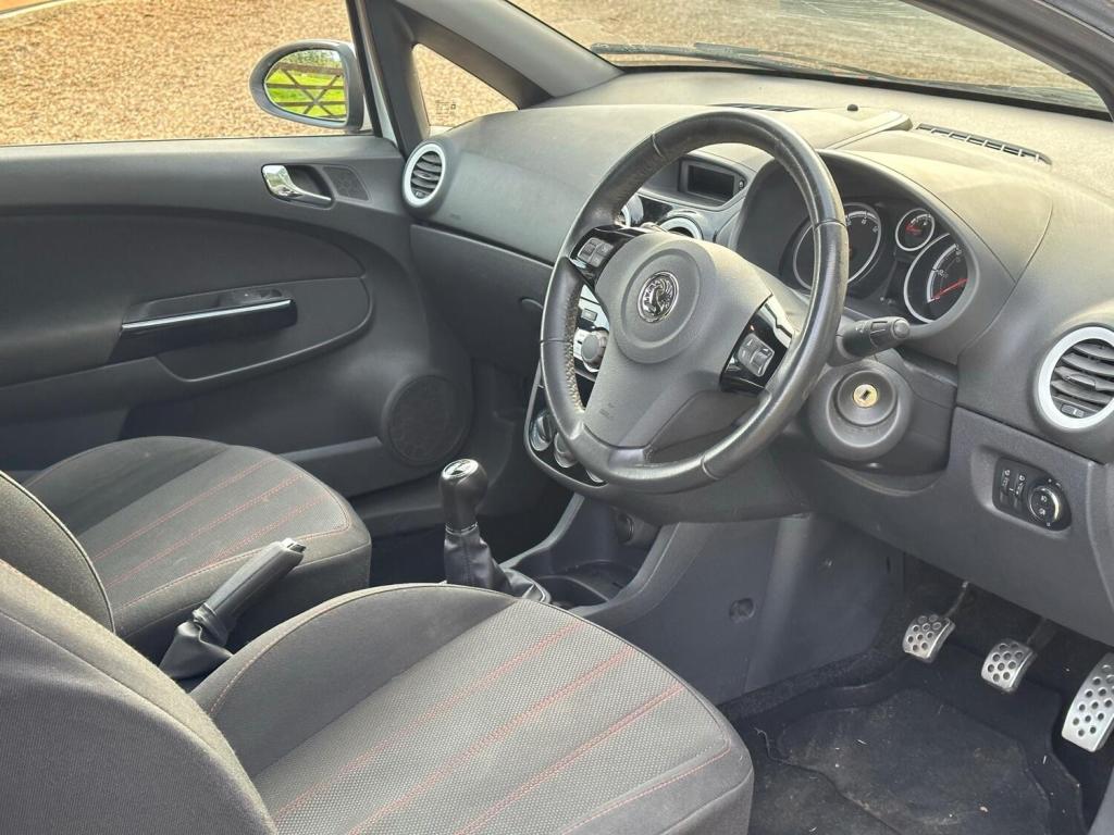 VAUXHALL CORSA