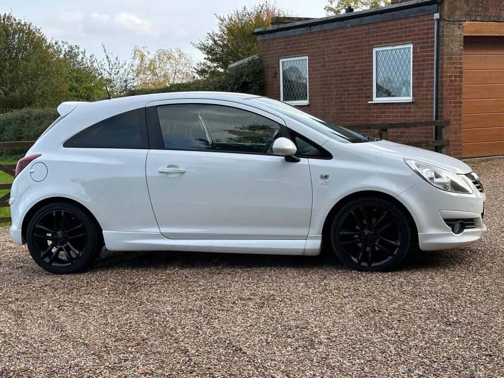 VAUXHALL CORSA