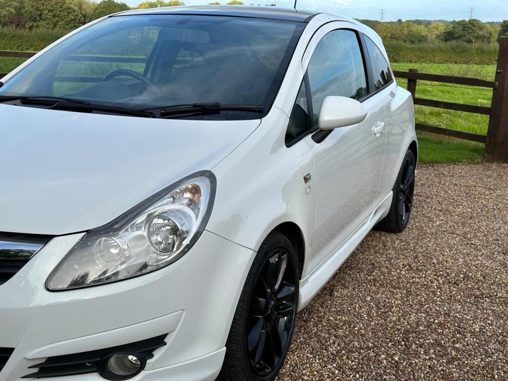VAUXHALL CORSA