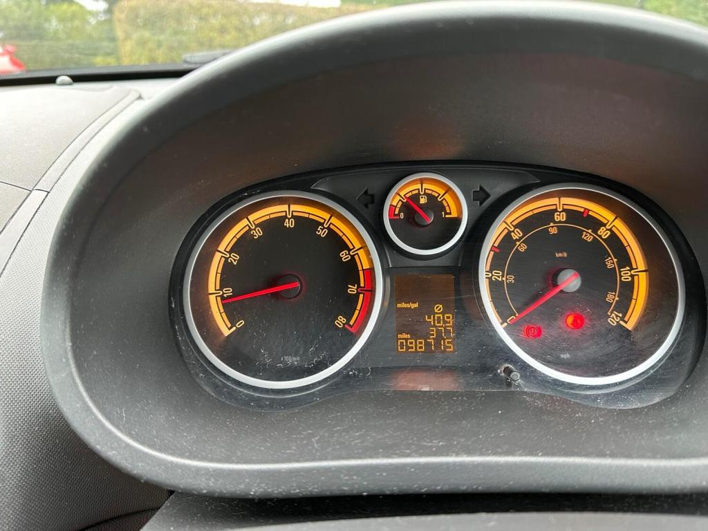 VAUXHALL CORSA