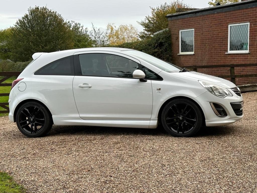 VAUXHALL CORSA