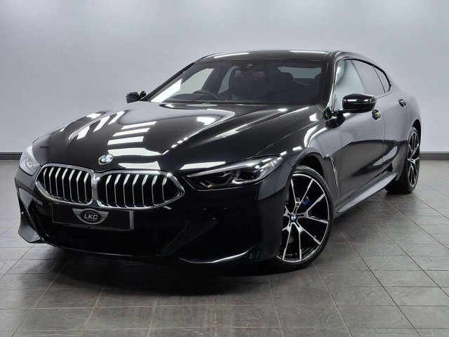 BMW 8 SERIES