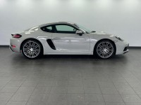 PORSCHE 718 CAYMAN