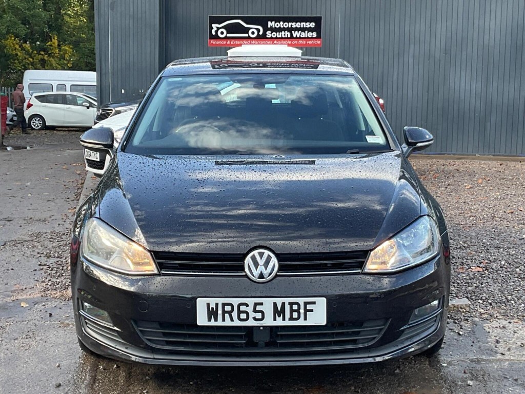 View VOLKSWAGEN GOLF 1.6 TDI BlueMotion Tech Match Euro 6 (s/s) 5dr
