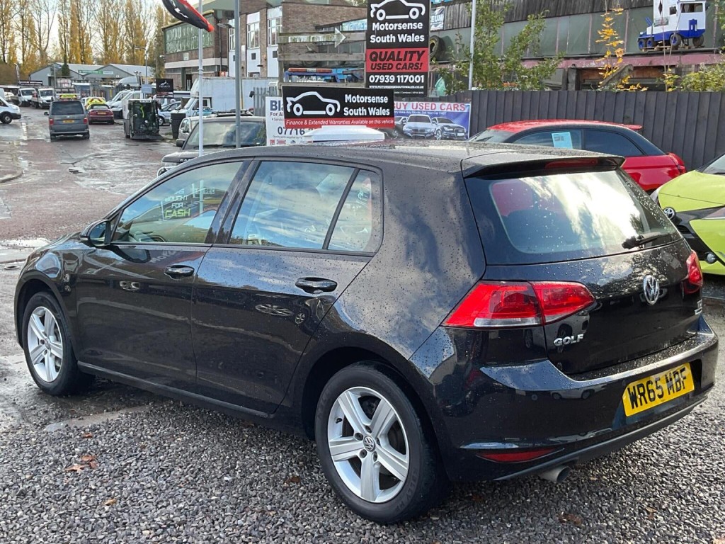 View VOLKSWAGEN GOLF 1.6 TDI BlueMotion Tech Match Euro 6 (s/s) 5dr