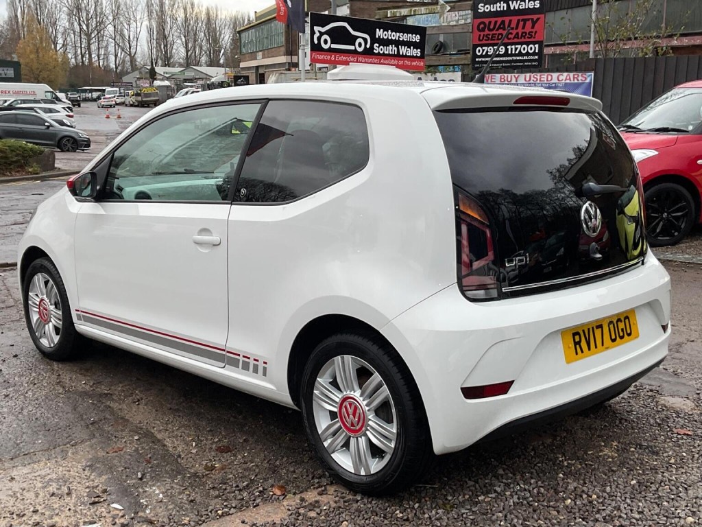 View VOLKSWAGEN UP! 1.0 up! beats Euro 6 3dr