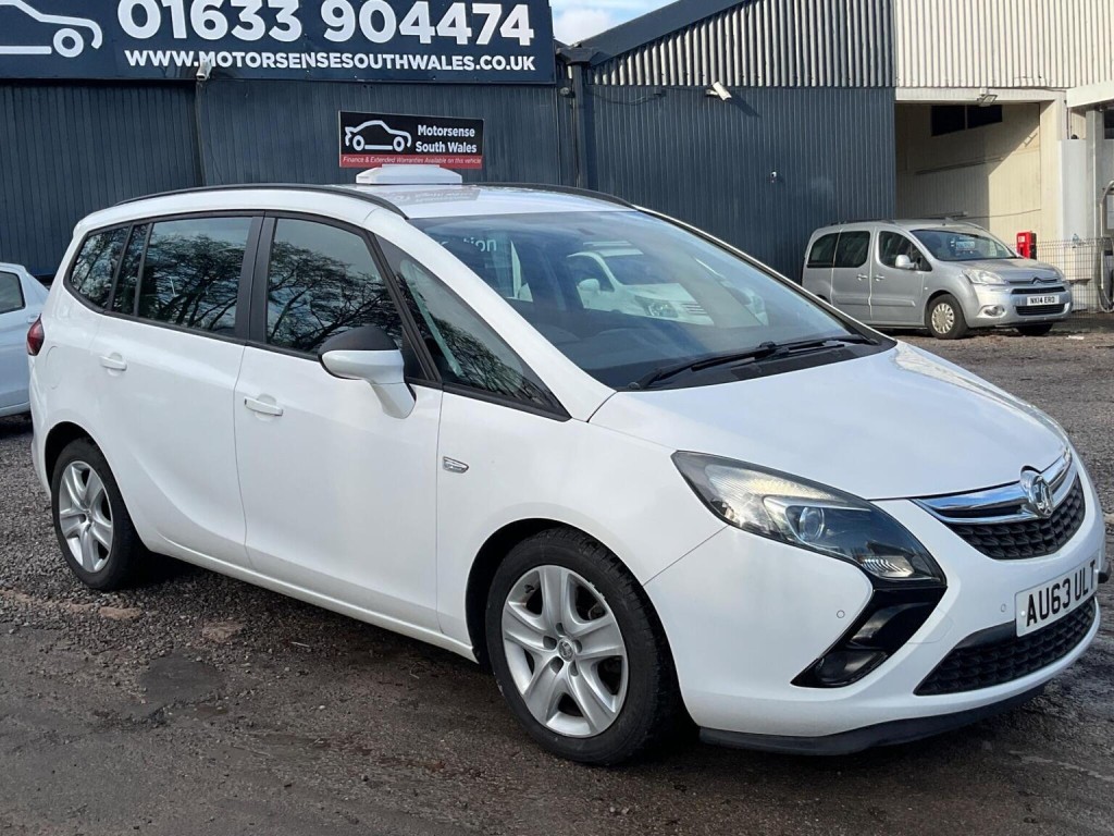 View VAUXHALL ZAFIRA TOURER 2.0 CDTi Exclusiv Auto Euro 5 5dr
