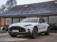 ASTON MARTIN DBX