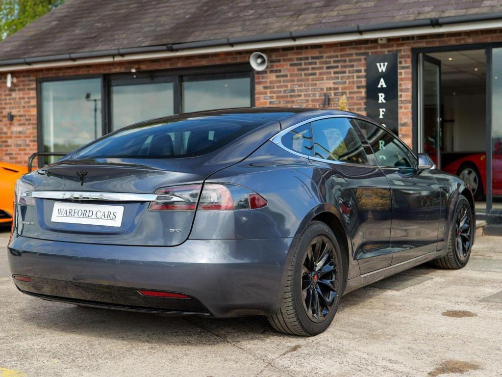 TESLA MODEL S