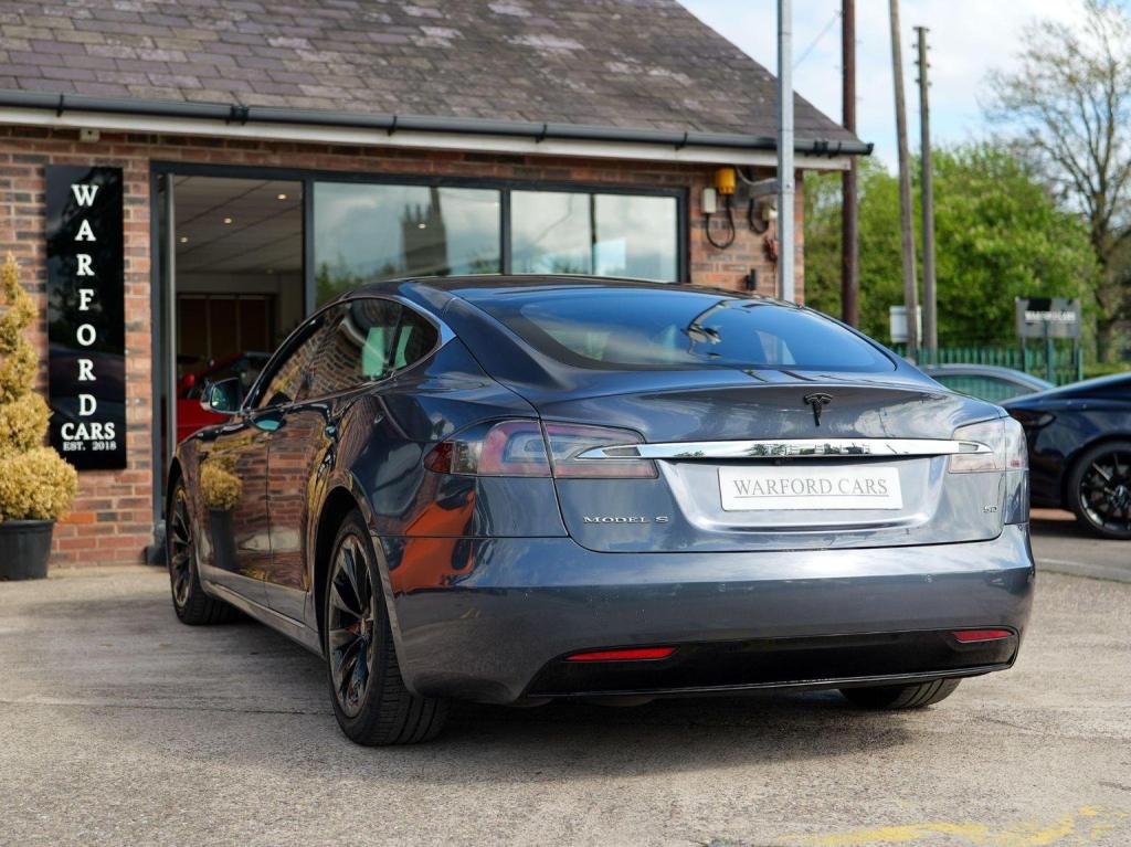 TESLA MODEL S
