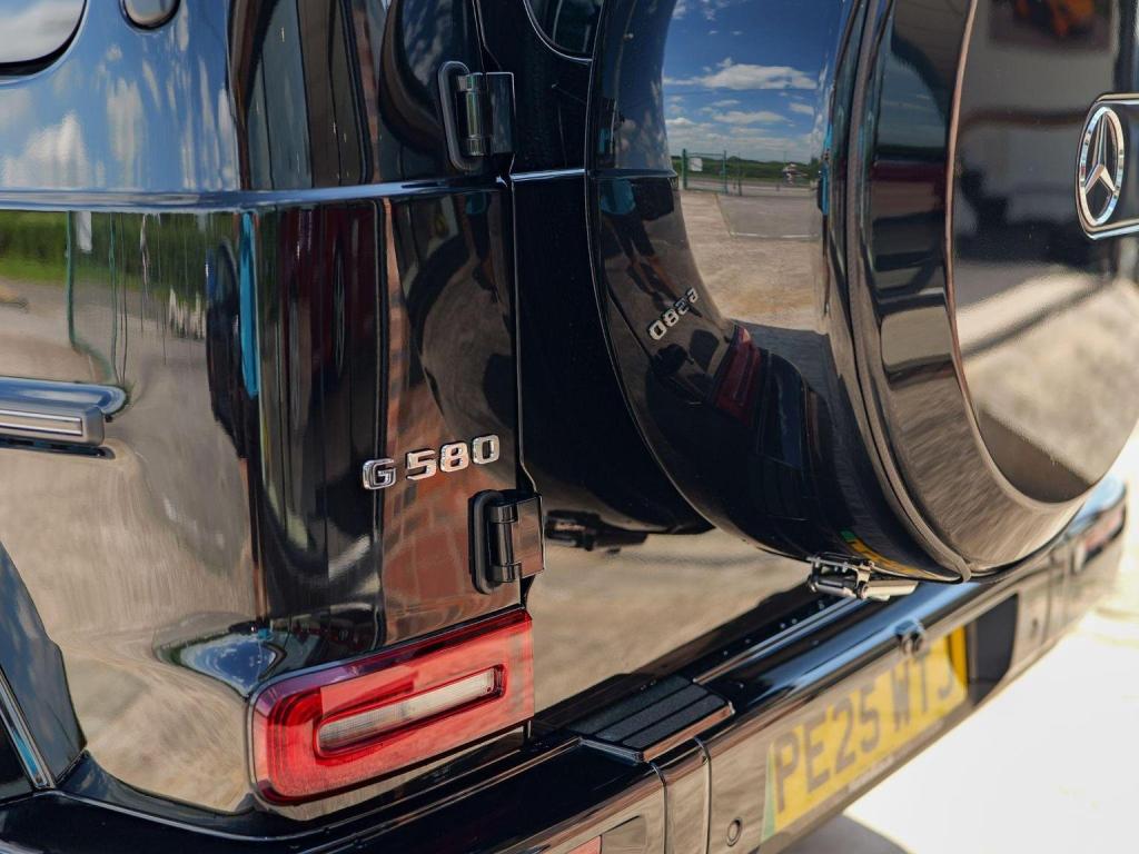 MERCEDES-BENZ G CLASS