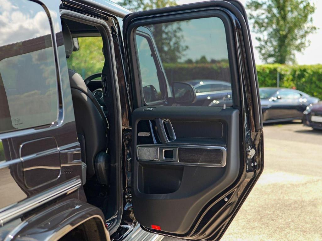 MERCEDES-BENZ G CLASS