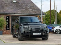 LAND ROVER DEFENDER 110