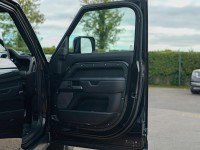 LAND ROVER DEFENDER 110