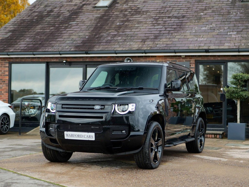 LAND ROVER DEFENDER 110