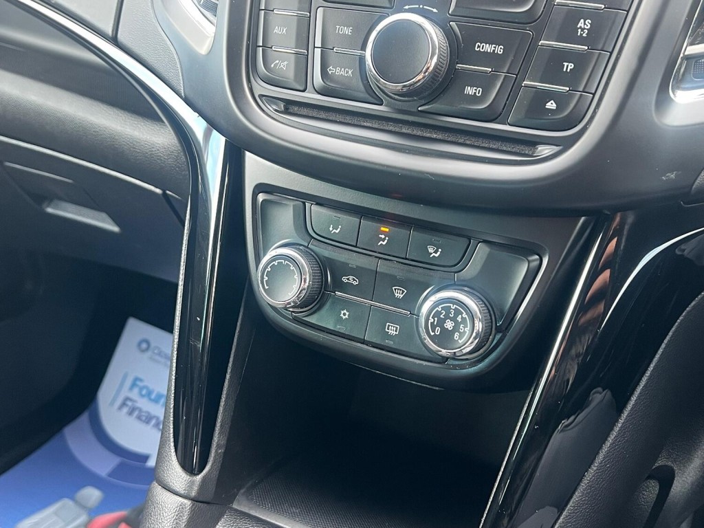 VAUXHALL ZAFIRA TOURER