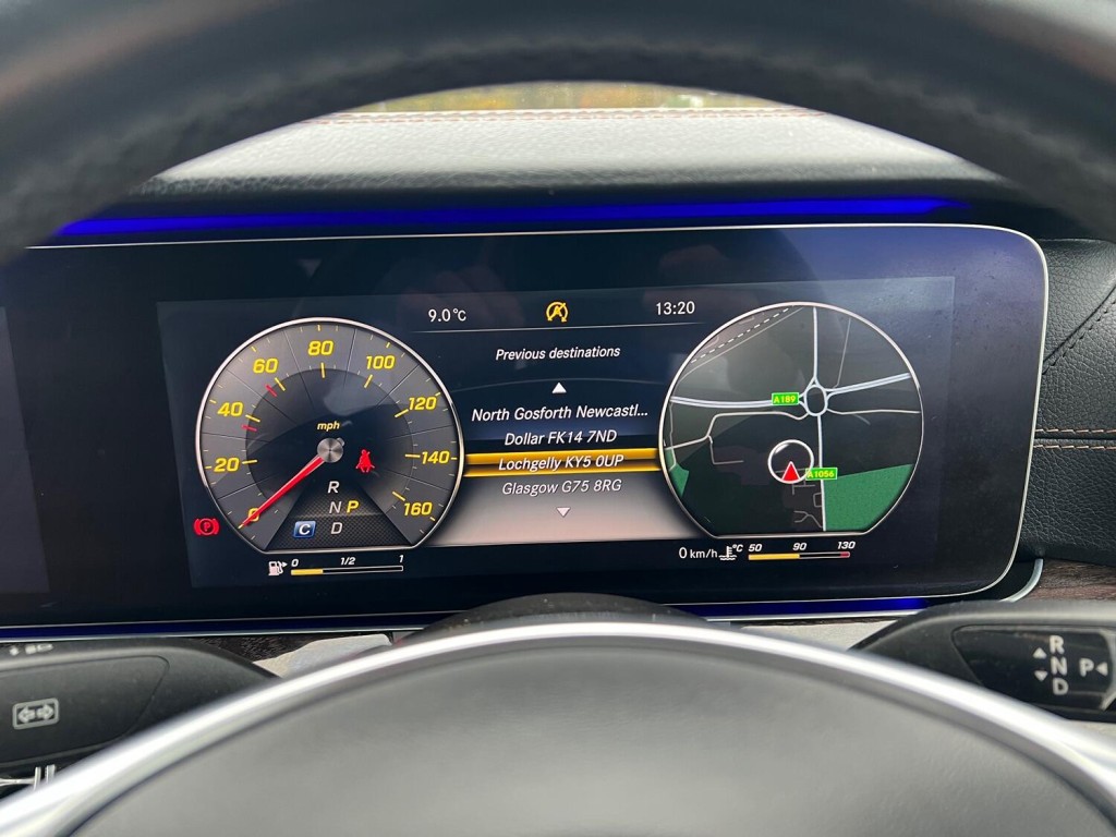 MERCEDES-BENZ E CLASS