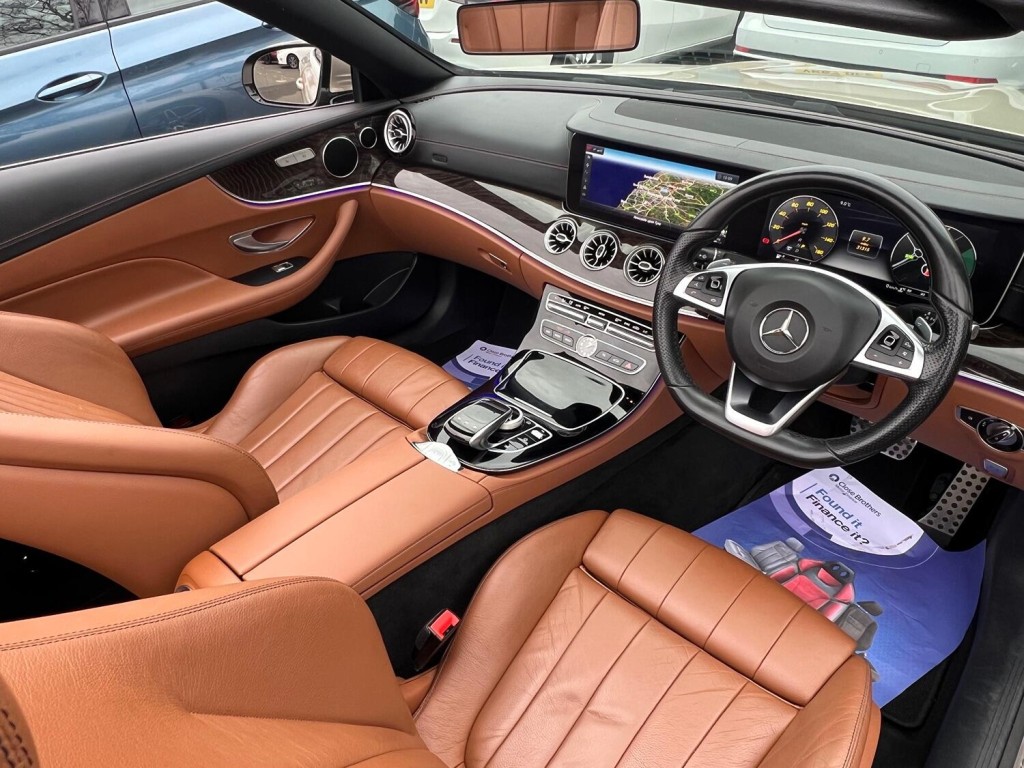 MERCEDES-BENZ E CLASS