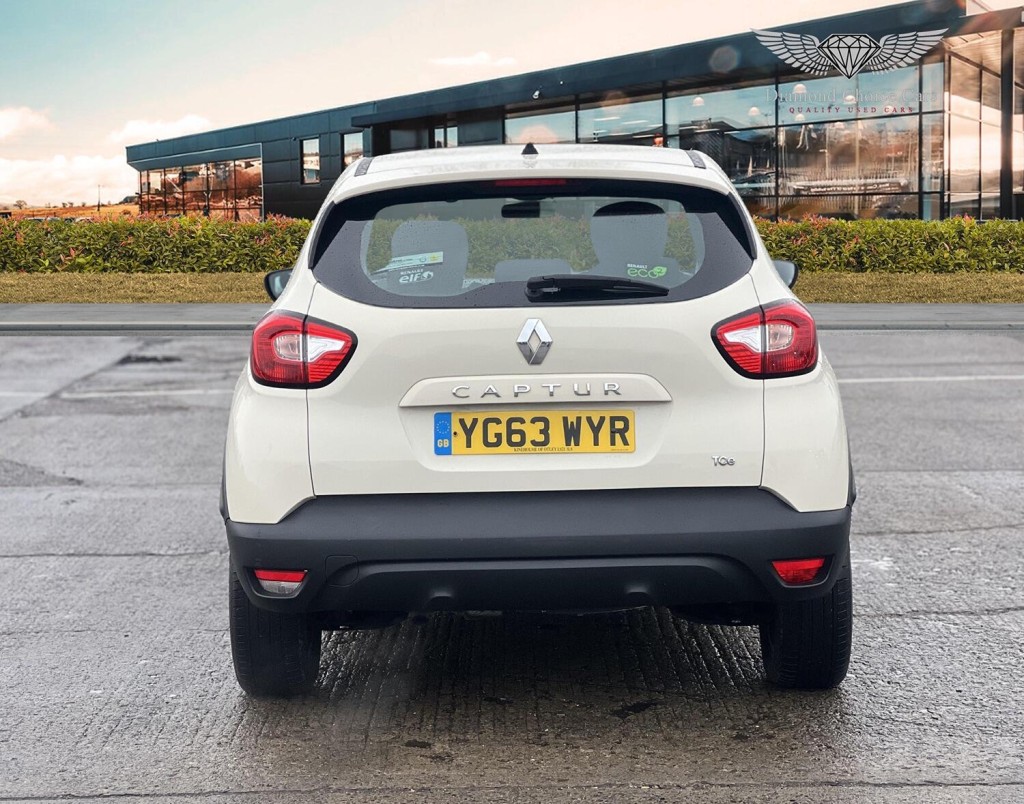 RENAULT CAPTUR