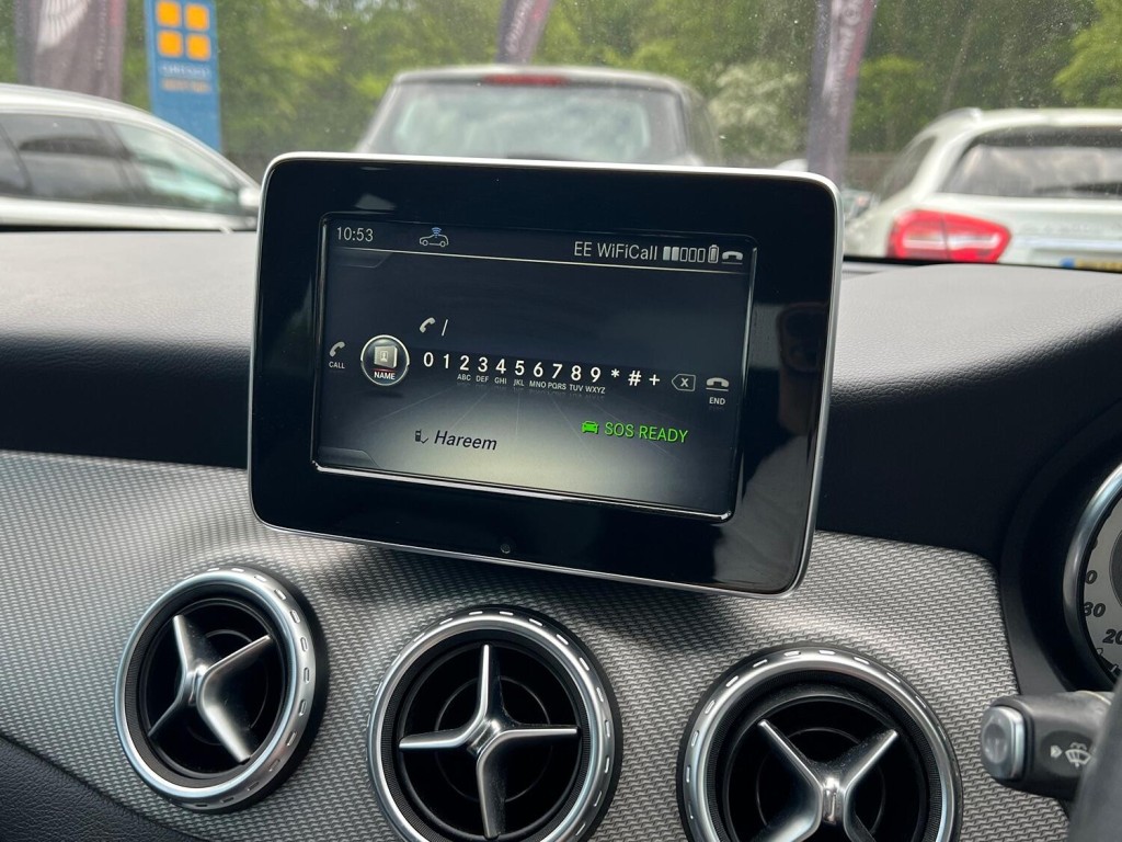 MERCEDES-BENZ GLA CLASS