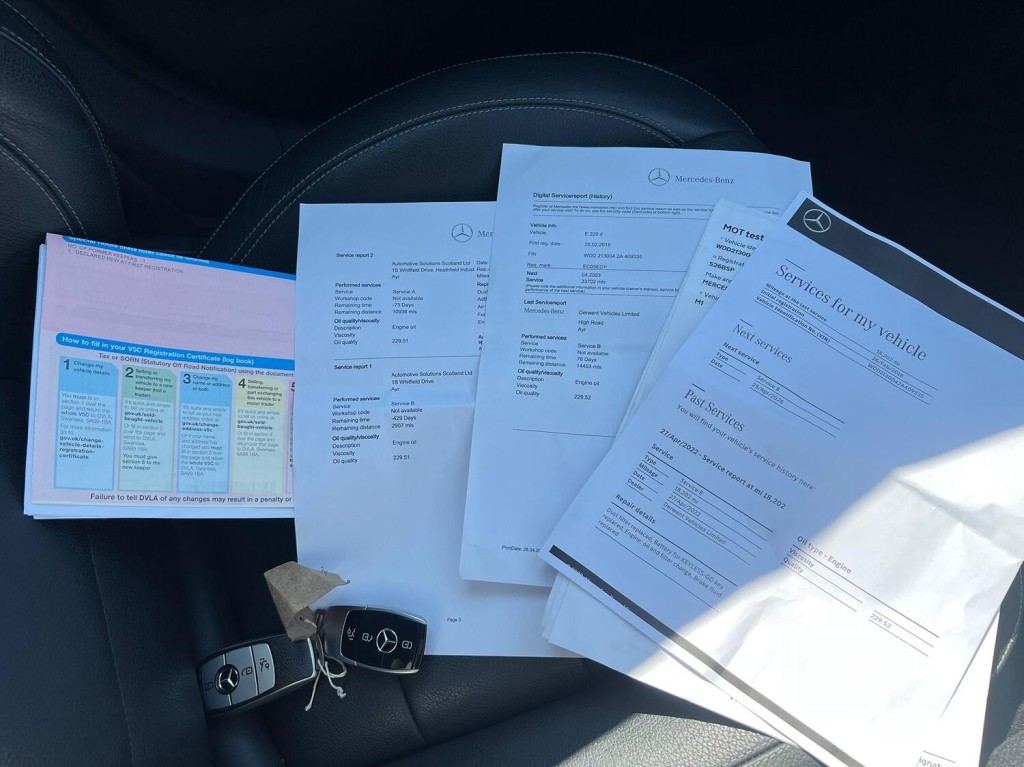 MERCEDES-BENZ E CLASS