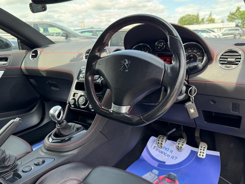 PEUGEOT RCZ