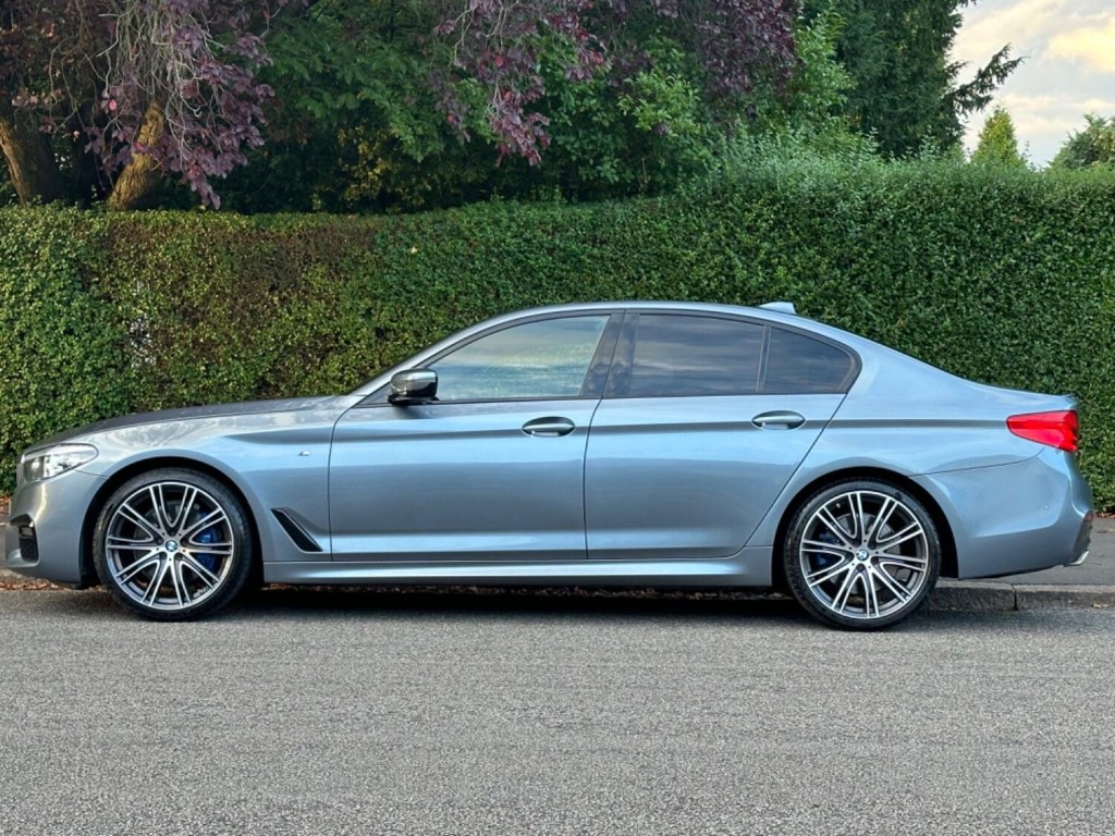 BMW 5 SERIES