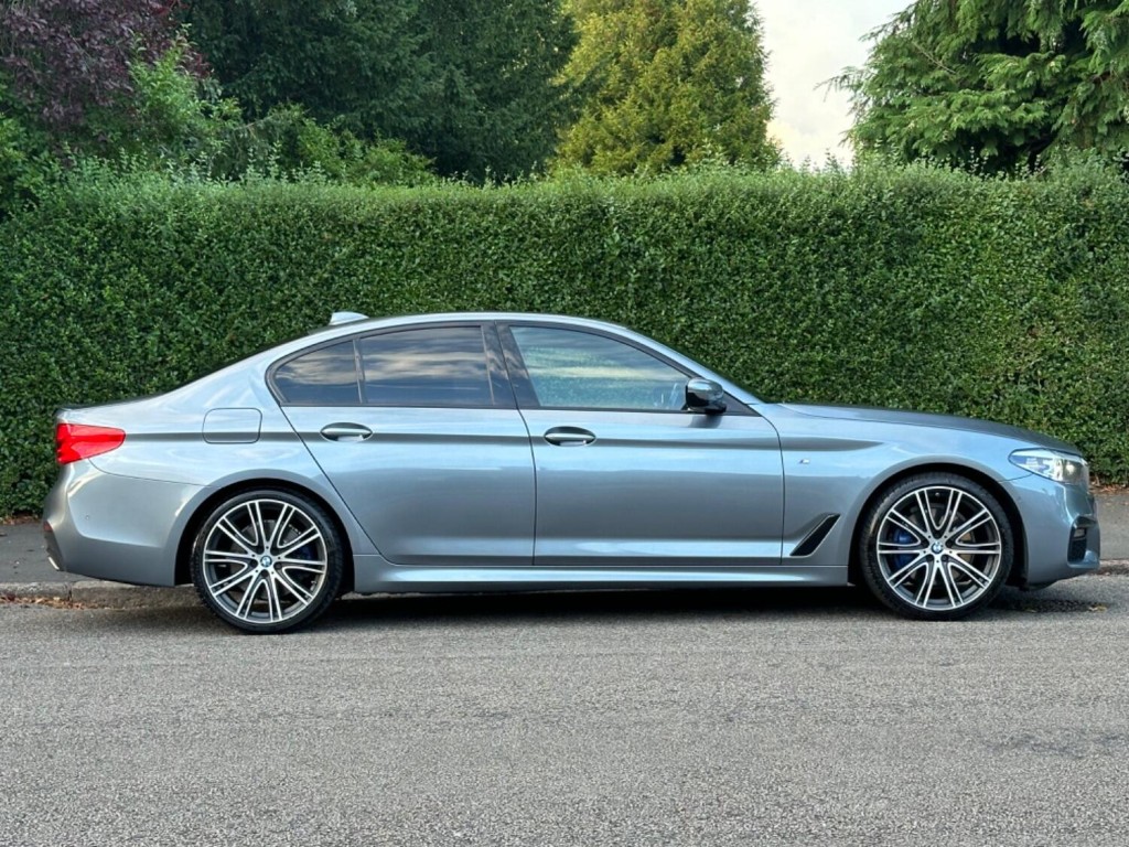 BMW 5 SERIES