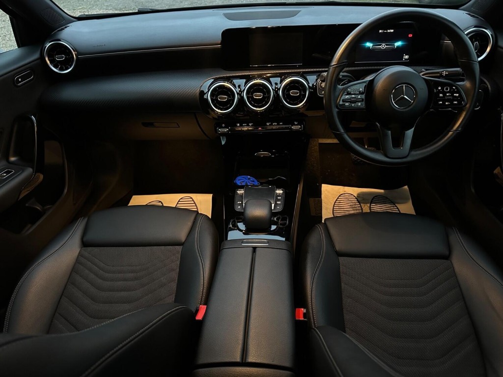 MERCEDES-BENZ A CLASS