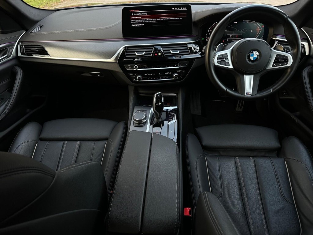 BMW 5 SERIES