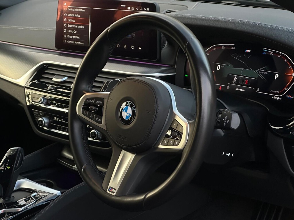 BMW 5 SERIES