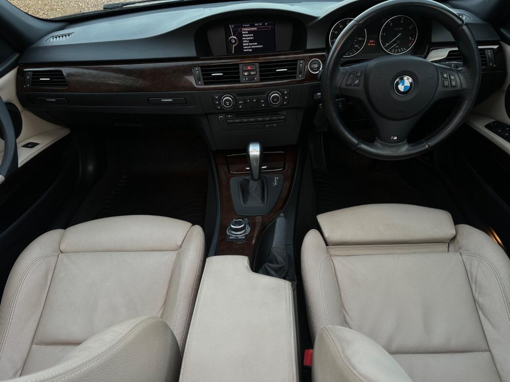 BMW 3 SERIES