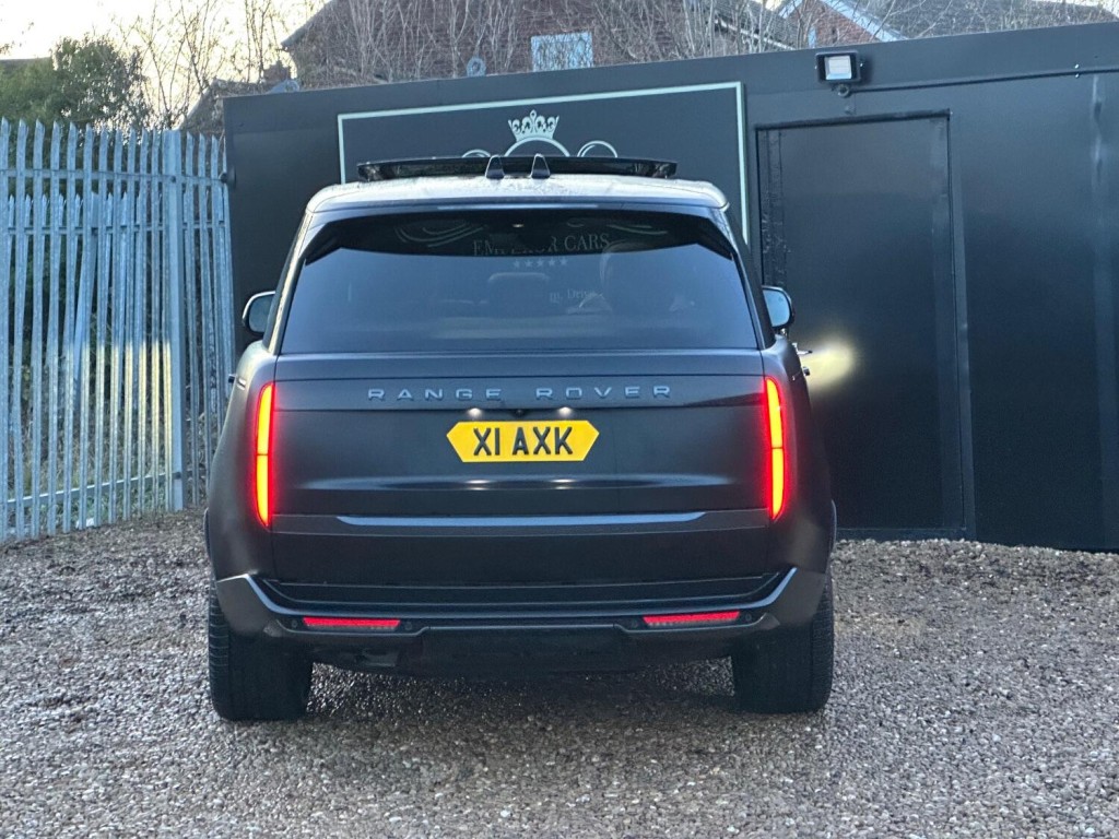 LAND ROVER RANGE ROVER