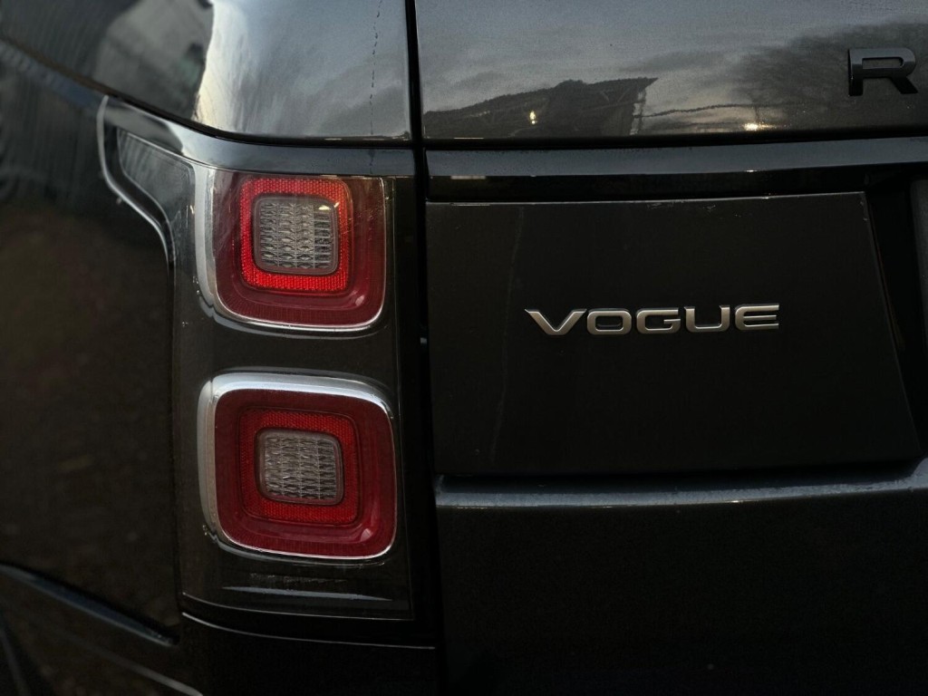 LAND ROVER RANGE ROVER