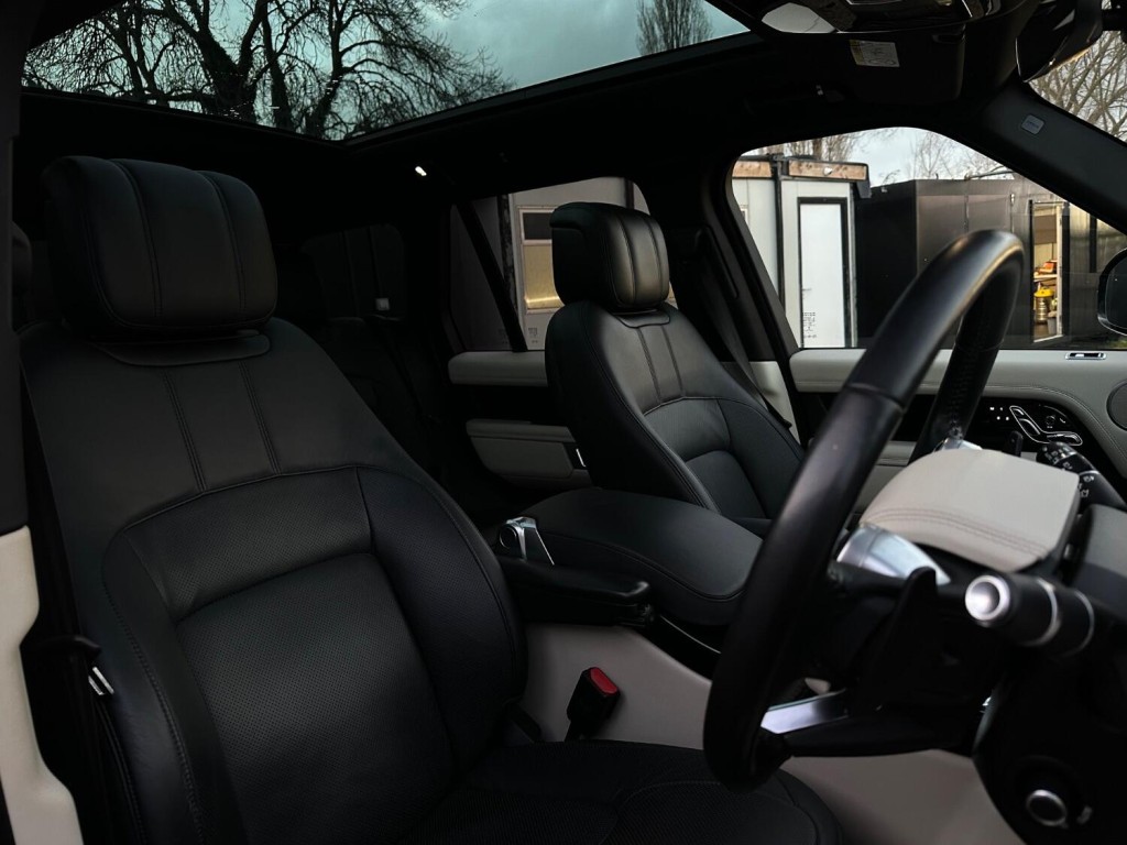 LAND ROVER RANGE ROVER