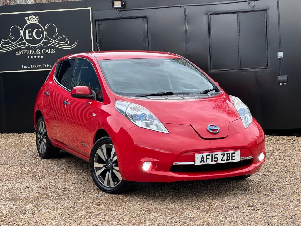 NISSAN LEAF