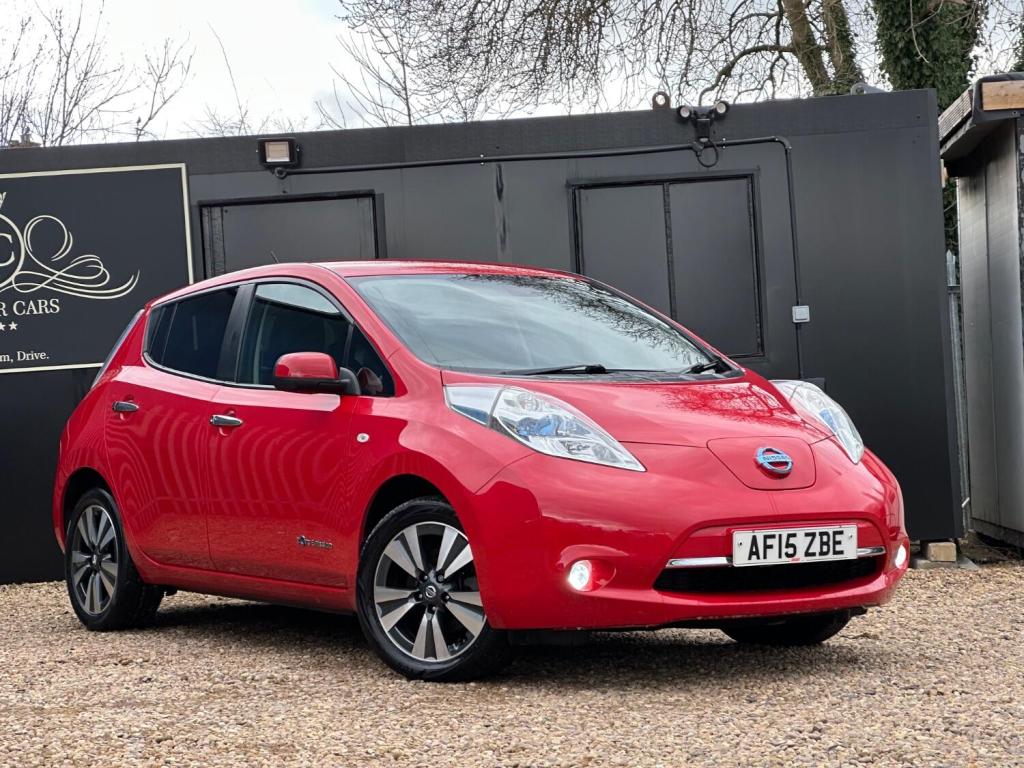 NISSAN LEAF