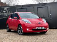 NISSAN LEAF