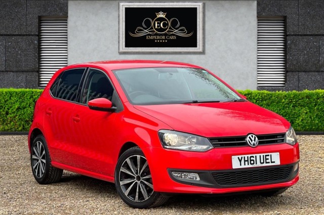 VOLKSWAGEN POLO