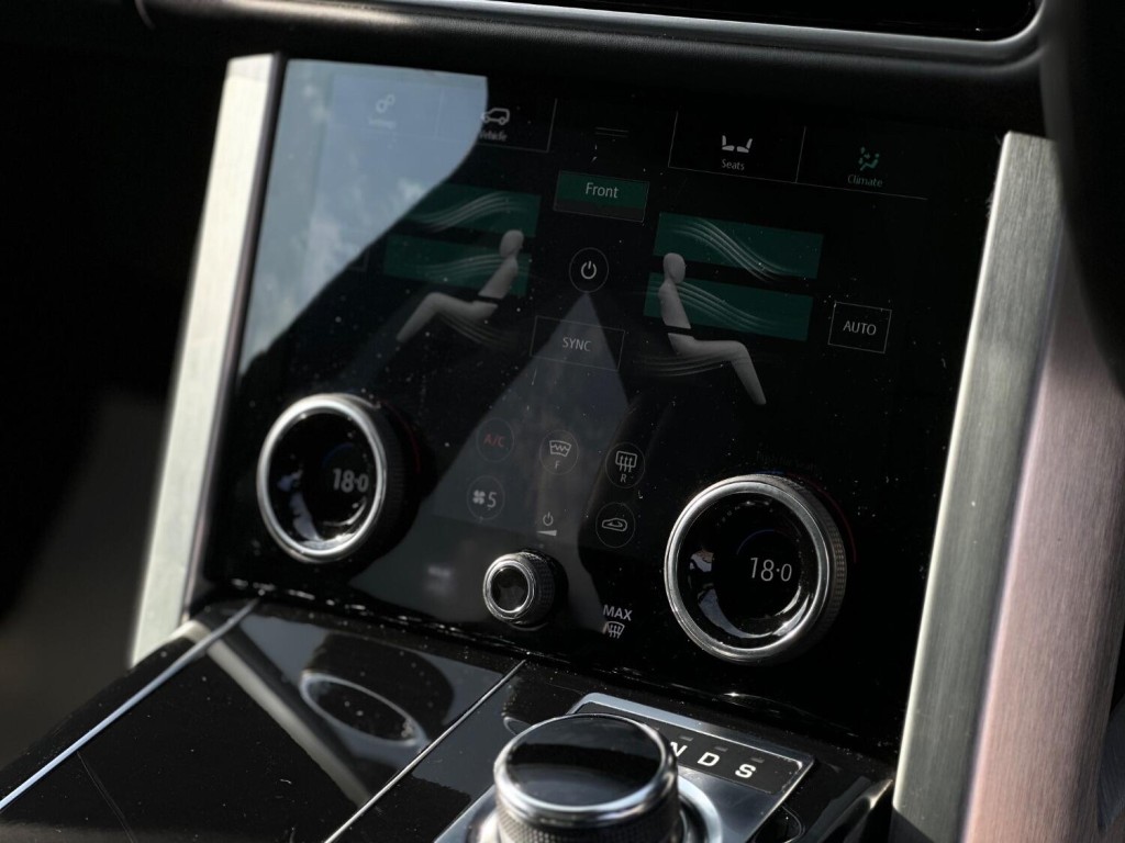 LAND ROVER RANGE ROVER