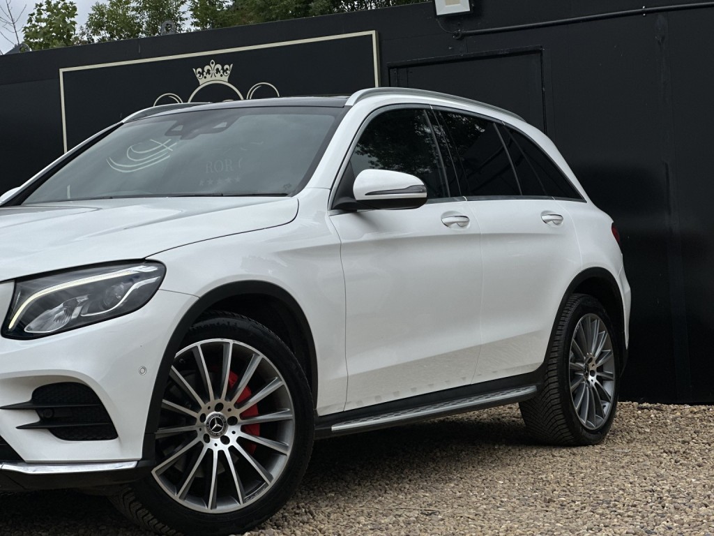 MERCEDES-BENZ GLC
